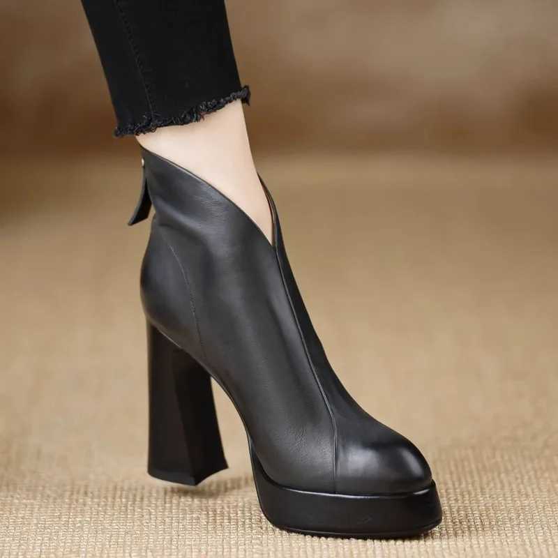 High Quality New Soft Leather Ankle Boots Platform Short Boots Winter Botas Warm Shoes Round Heel Zipper Black Brown T241113
