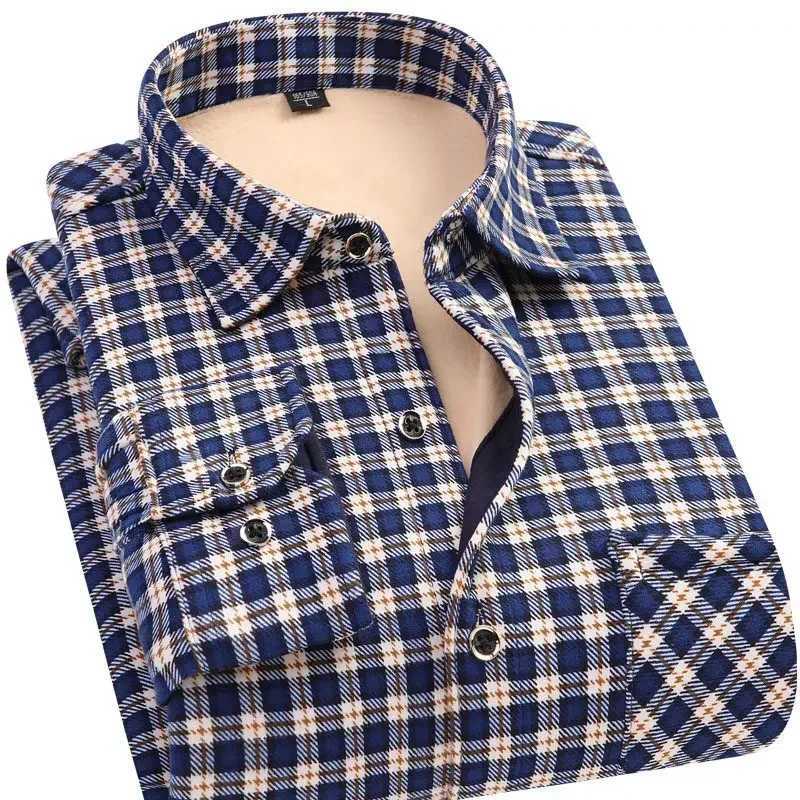 Autumn Winter Warm Plaid Shirts For Men Thick Velvet Long Sleeve Shirt Tops Slim Casual Business Male Jacket Thick Warm OutwearXJ24113