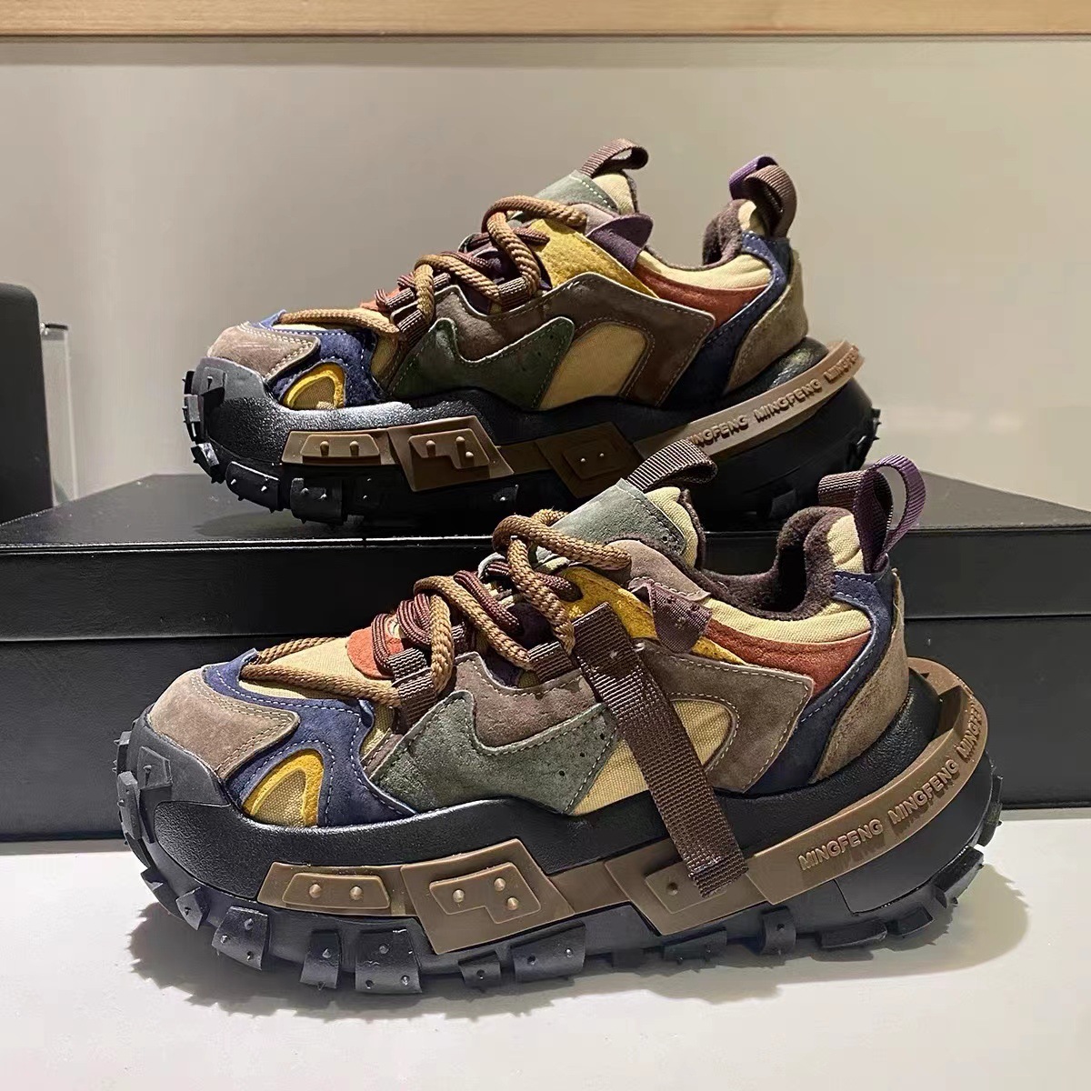 2024 new free shipping shoes designer running shoes for mens brown purple Outdoor sports running shoes size 39-44