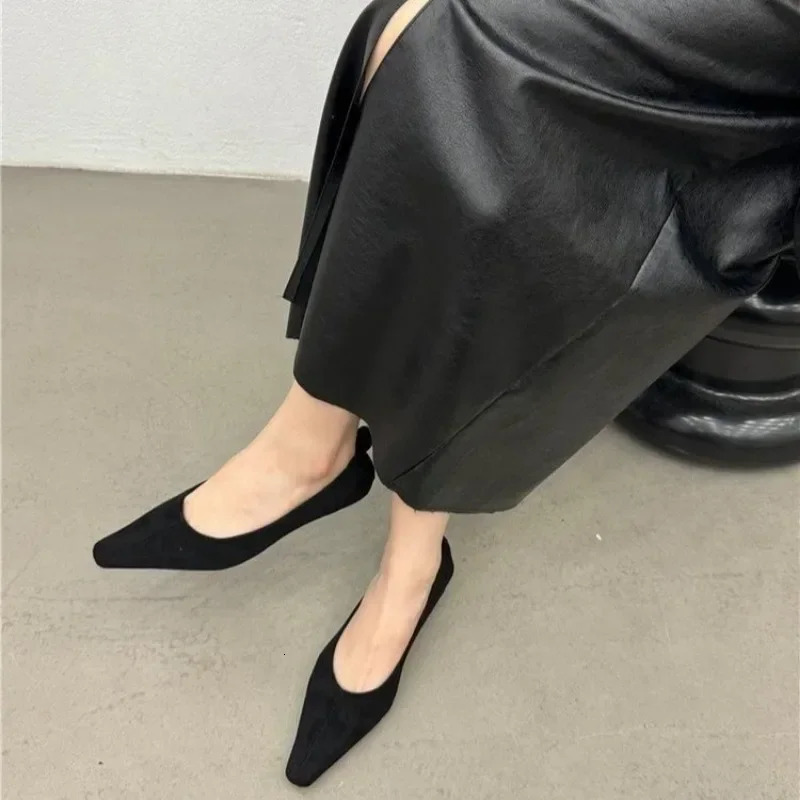 Spring/autumn Flats Pointed Toe Womens Low Boots 2024 Outdoor Sliding Shallow Mouth Womens Shoes Sapatos Baixos 241113