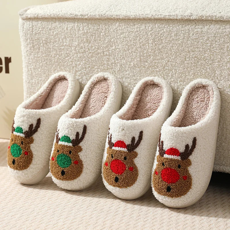 Korean style Christmas slider for womens winter warm home slider Christmas tree reindeer pattern heart-shaped flip cover couple cute slider 241113