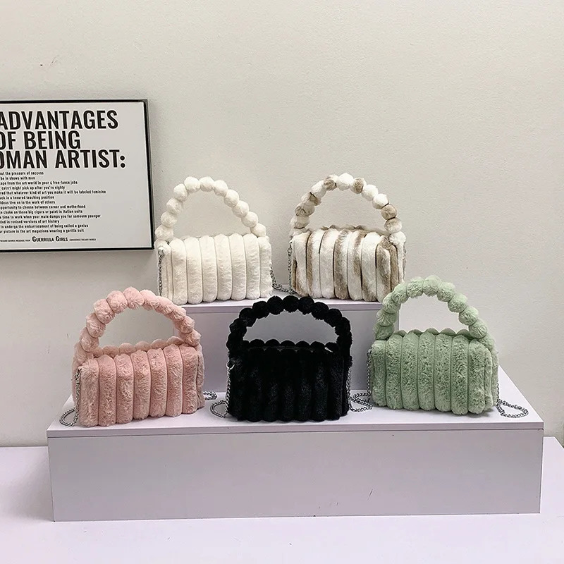 Plush Bag for Women Autumn Winter Fashion Simple Chins Handbag Korean Temperament Soft Party Crossbody Bags 241114