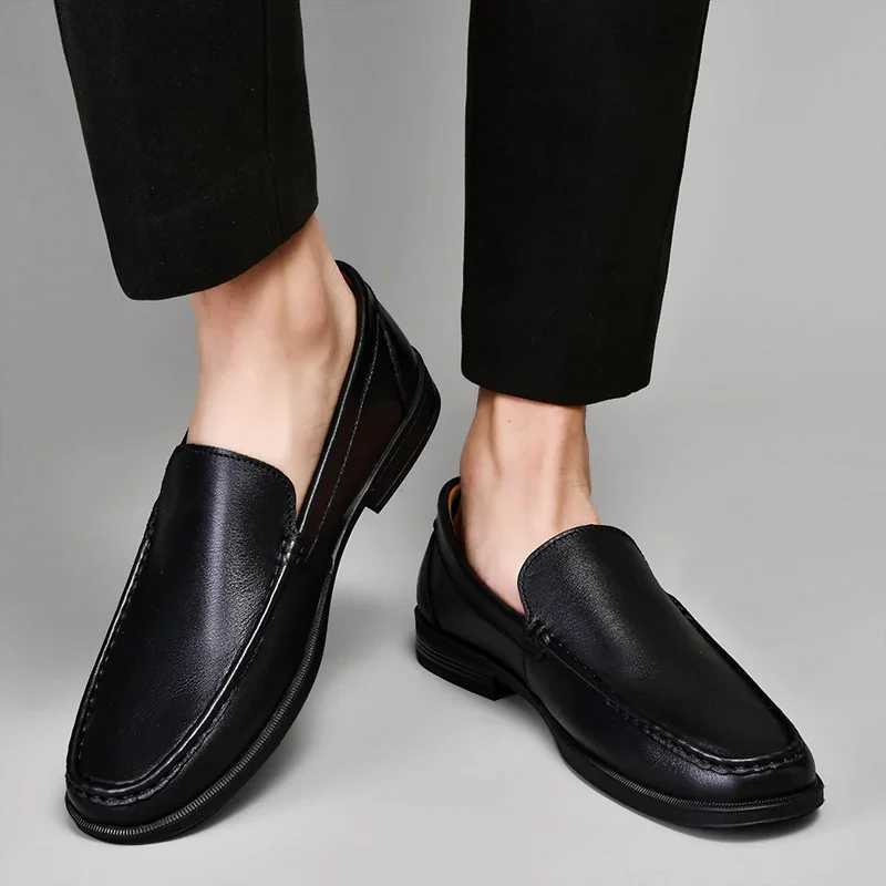 Male Comfy Walking Shoe Genuine Leather Slip Mens Loafers New Trend Casual Shoes Men Designer Hot Sale Drive ShoesXJ250118