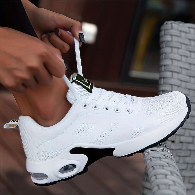 Comfortable Air Cushion Road Running Shoes Lace Up, Shock Absorbing, Breathable, Flying Woven Sneakers Women - Ideal for Outdoor Sports and Fiess