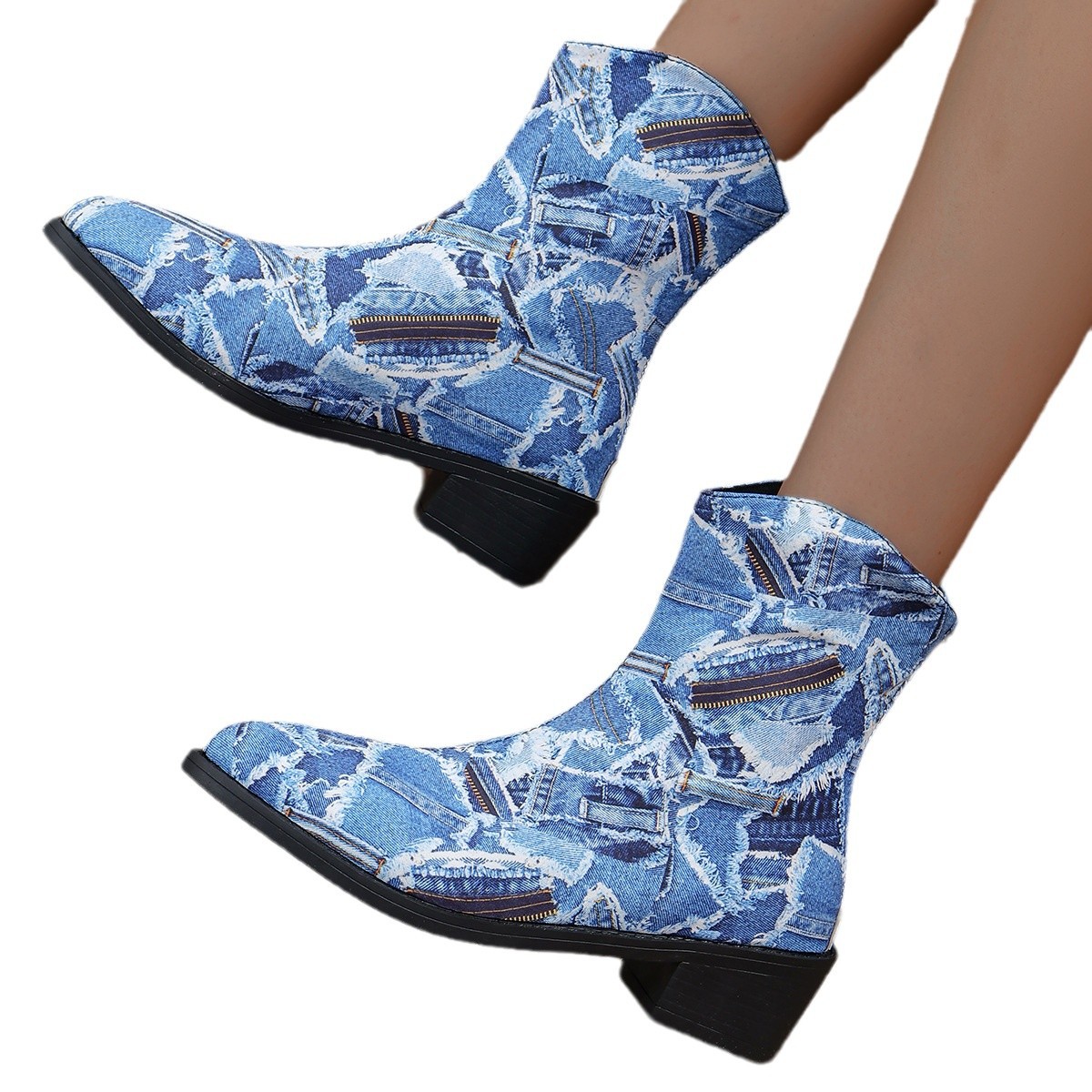 Women's New British Style Plus Size Fashionable Pointed Denim Boots.