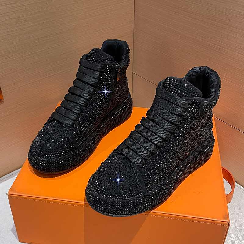 2025 New Women's Sneakers Luxury Rhinestone Casual Shoes Women Outdoor Platform Running Shoes Designer Female Sports Shoes Shining Crystal Sneake