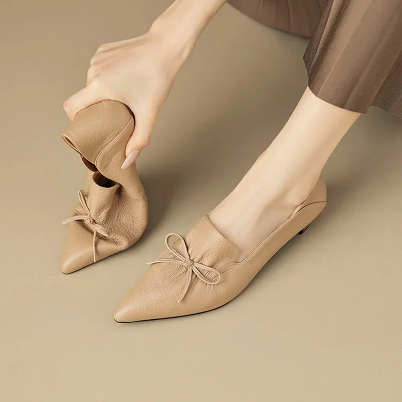 Phonentin Office Womens Elegant Black Shoes Womens Pointed Toe Boots 2024 New Genuine Leather Retro Pump 241113