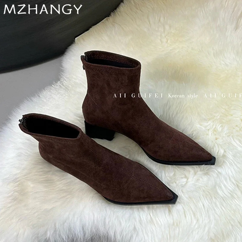 Womens leopard ankle boots toe suede mid boots womens 2024 trend short and chubby Chelsea boots pump Snow Mujer Bottas 241113