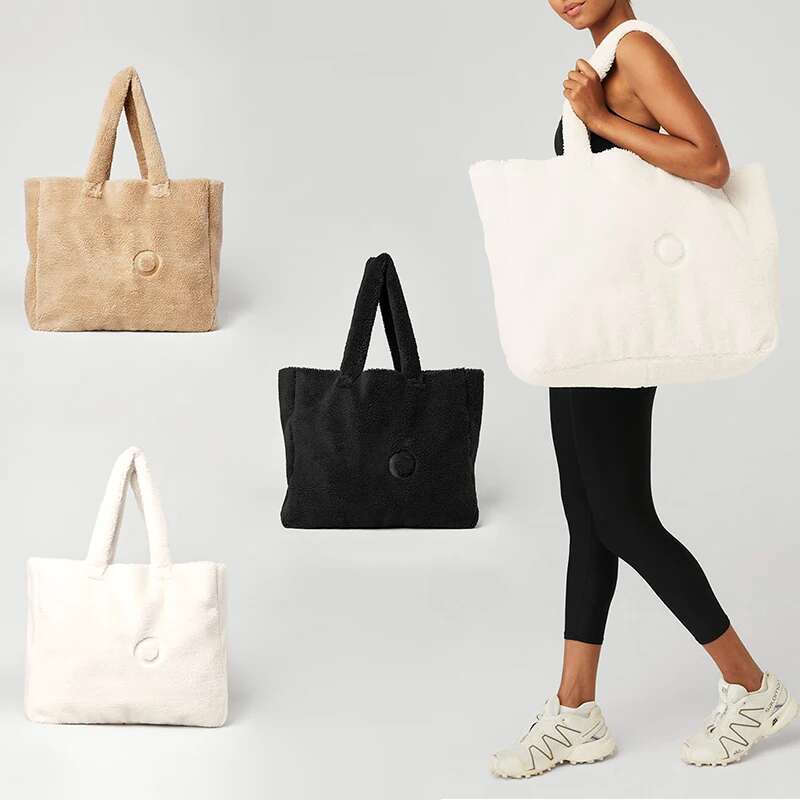 3 Goddess Yoga Foxy Sherpa Tote Fashion Letter Plush Handbag Comfortable Strap Large Capacity Storage Shoulder Bag 4