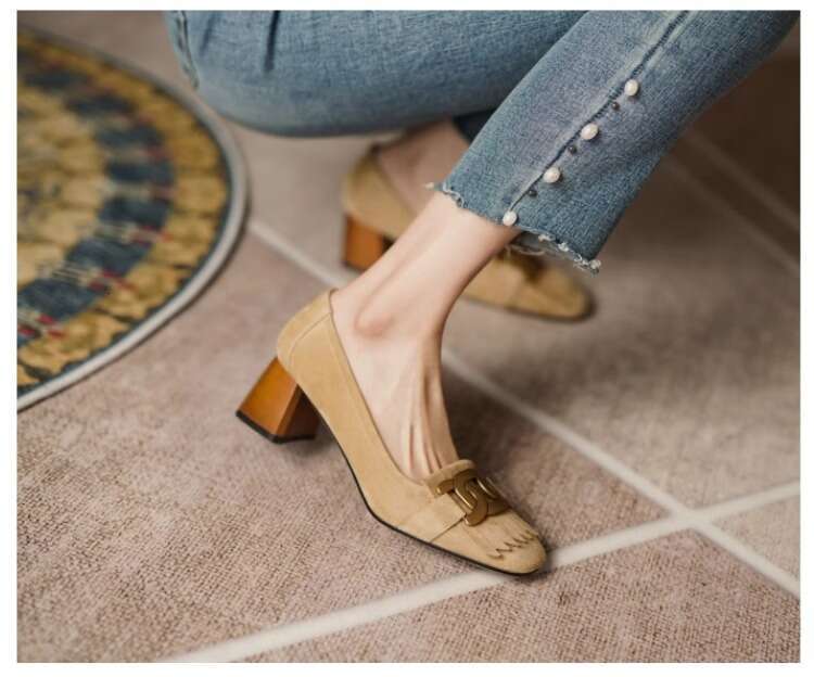 2024 Summer And Autumn New Style Square Head Metal Buckle Tassel Coarse Follow Women's French Mary Jane Small Leather Shoes Trendy
