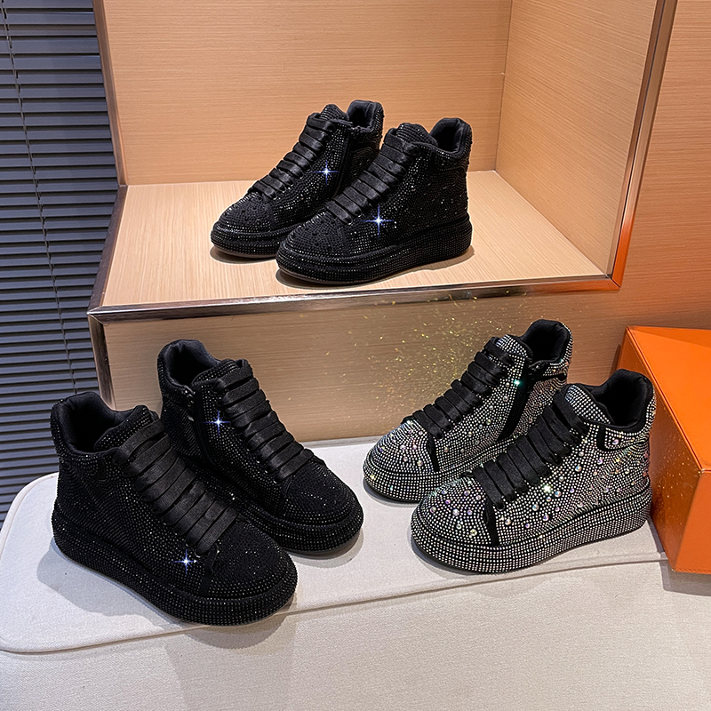 2025 New Women's Sneakers Luxury Rhinestone Casual Shoes Women Outdoor Platform Running Shoes Designer Female Sports Shoes Shining Crystal Sneake