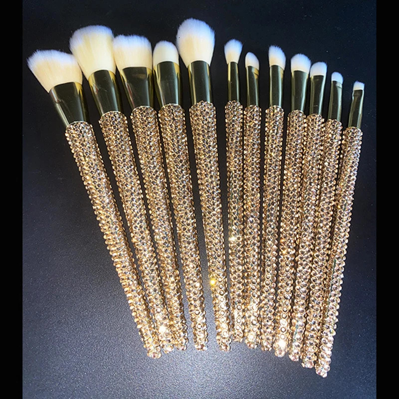 12Pcs/set Diamond-studded Makeup Brushes Gems Makeup Beauty Tools Full Diamond Loose Powder Foundation Concealer Brush Bling 240412