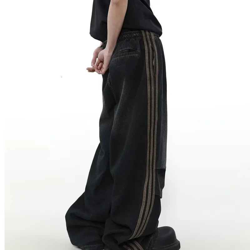 2024 Ropa Y2K Fashion Elastic Waist Striped Pleated Baggy Jeans Pants For Men Clothes Washed Black Wide Leg Women Long Trousers 241113