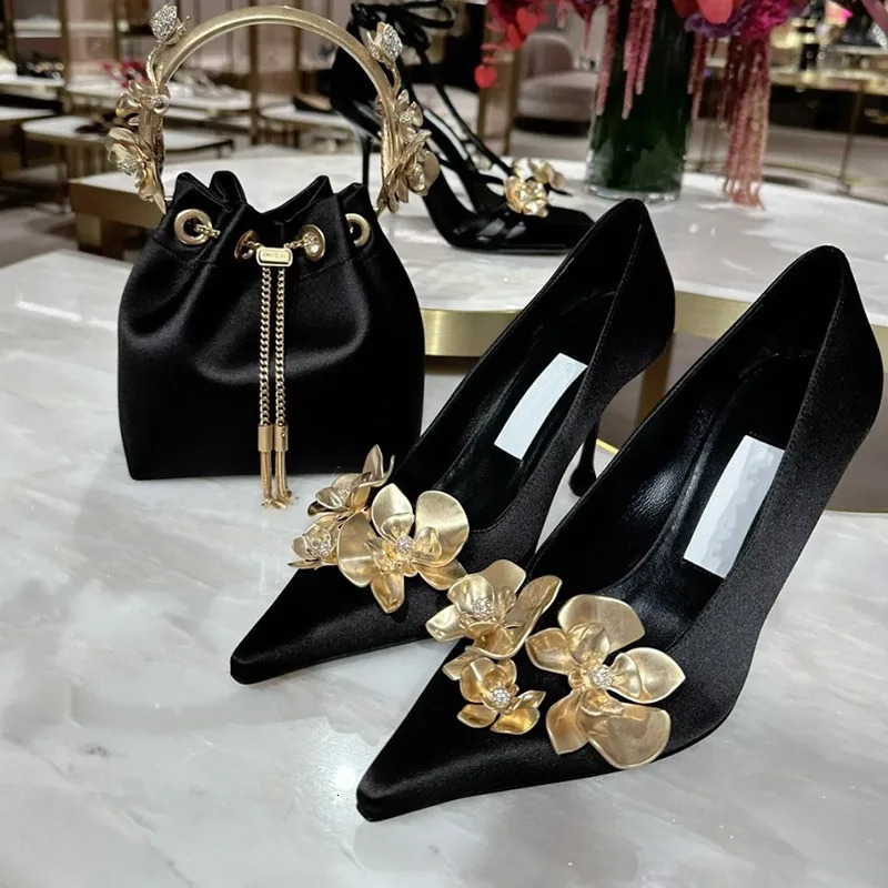 Golden Flower High Heels Womens Silk er Sandals Metal Flower Square Shoes Pointed Stiletto Party Dress Shoes Pump 241113