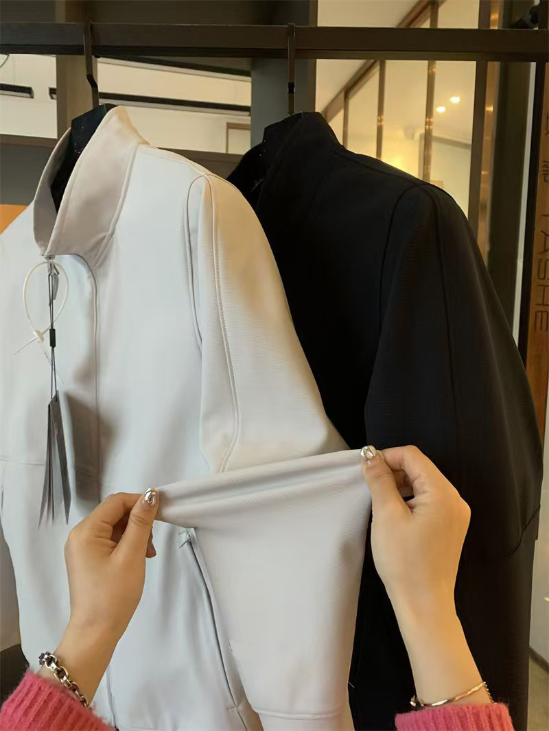 High-end sports simple and versatile stand-up collar jacket man