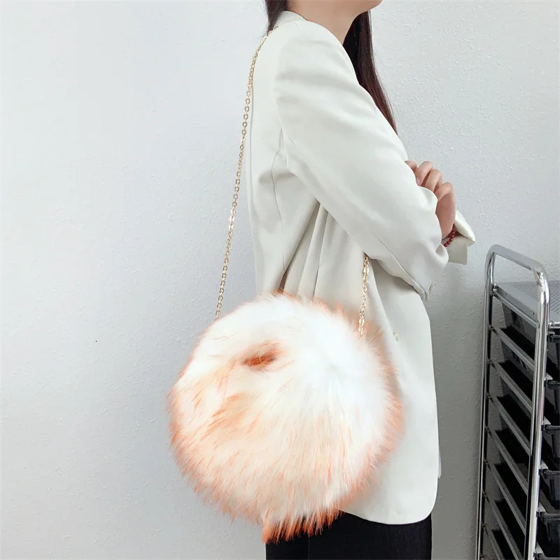 Winter Womens High Fashion Hat Fur Bucket Hat for Girls Fluffy Fisherman Hat With Fur Handbag Set 241113