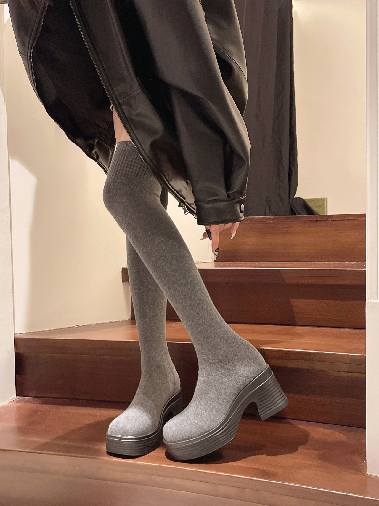 Chic Ladies' Thigh High Boot Collection - Versatile Fashion Accessory