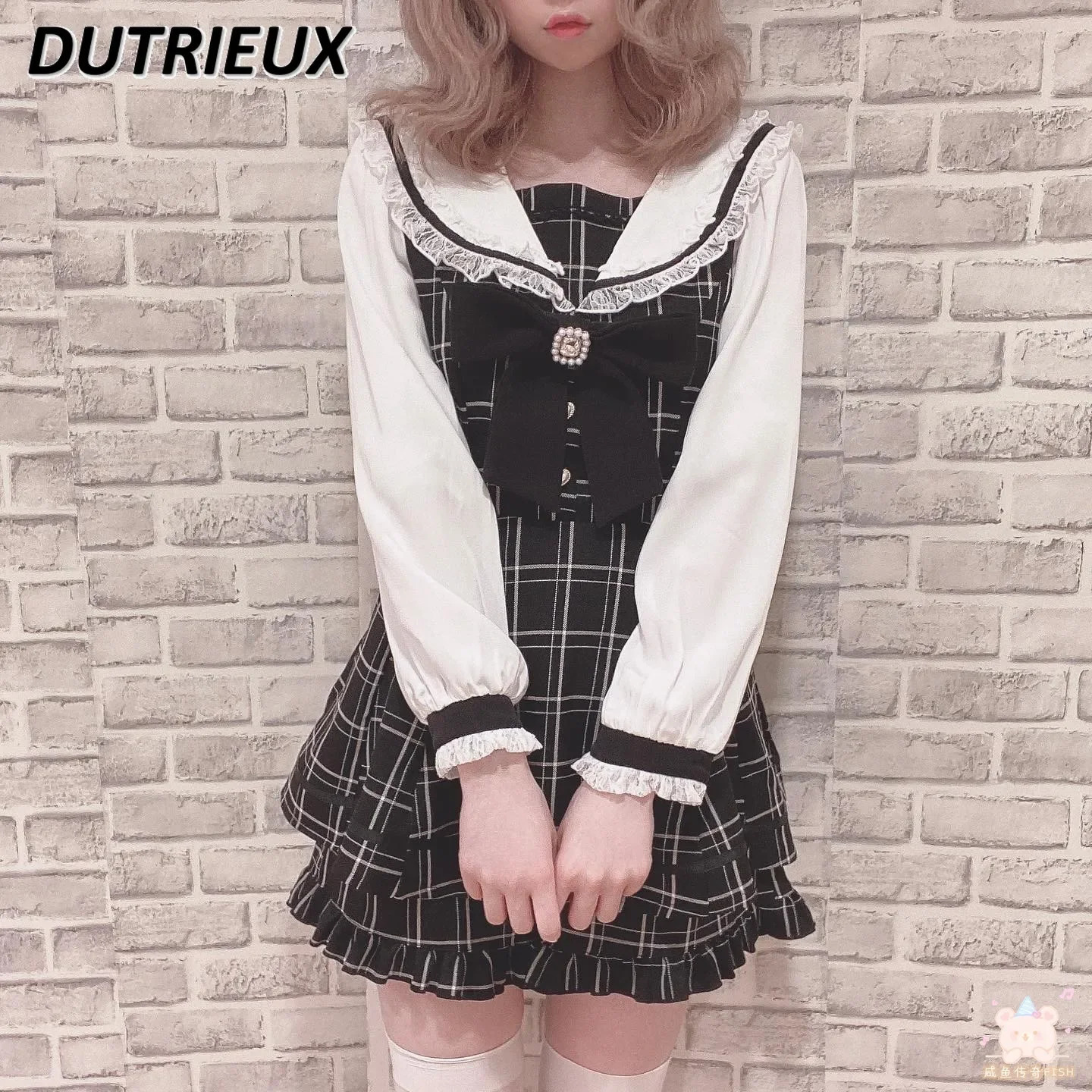 Japanese Style Womens Outfits Sailor Collar Plaid Bow Dress Shorts Set Sweet Lolita Mine Series TwoPiece Suit 240402