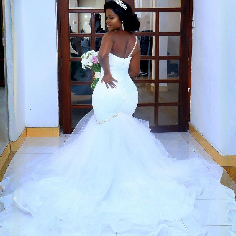 Arabic Mermaid Wedding Dresses One Shoulder Illusion Crystal Beads Sleeveless Bridal Gowns Plus Size Zipper Back