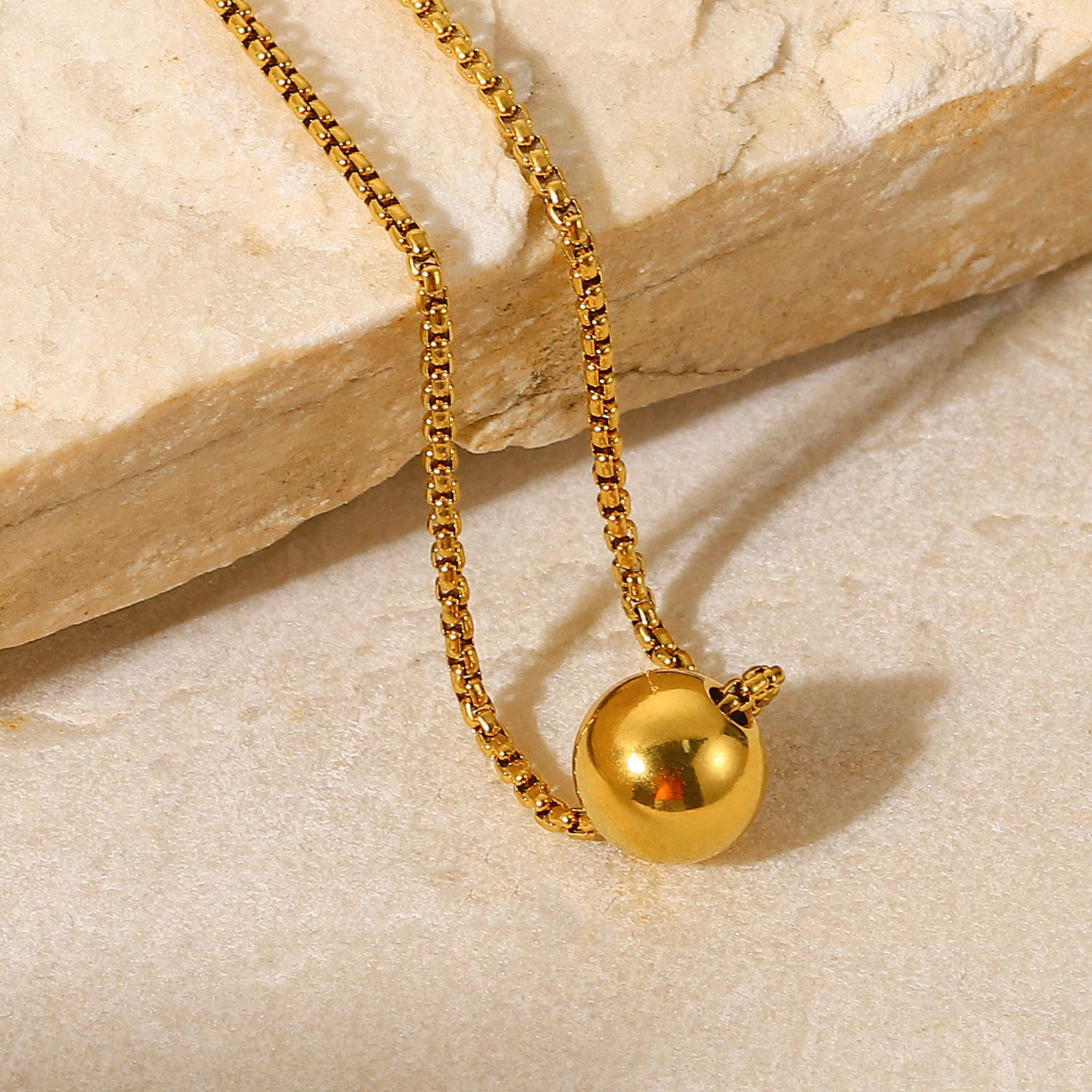 INS Minimalist Style Gold Ball Pendant Necklace Box Chain Pull-out 18K Gold Stainless Steel Necklace for Women Personalized Jewelry
