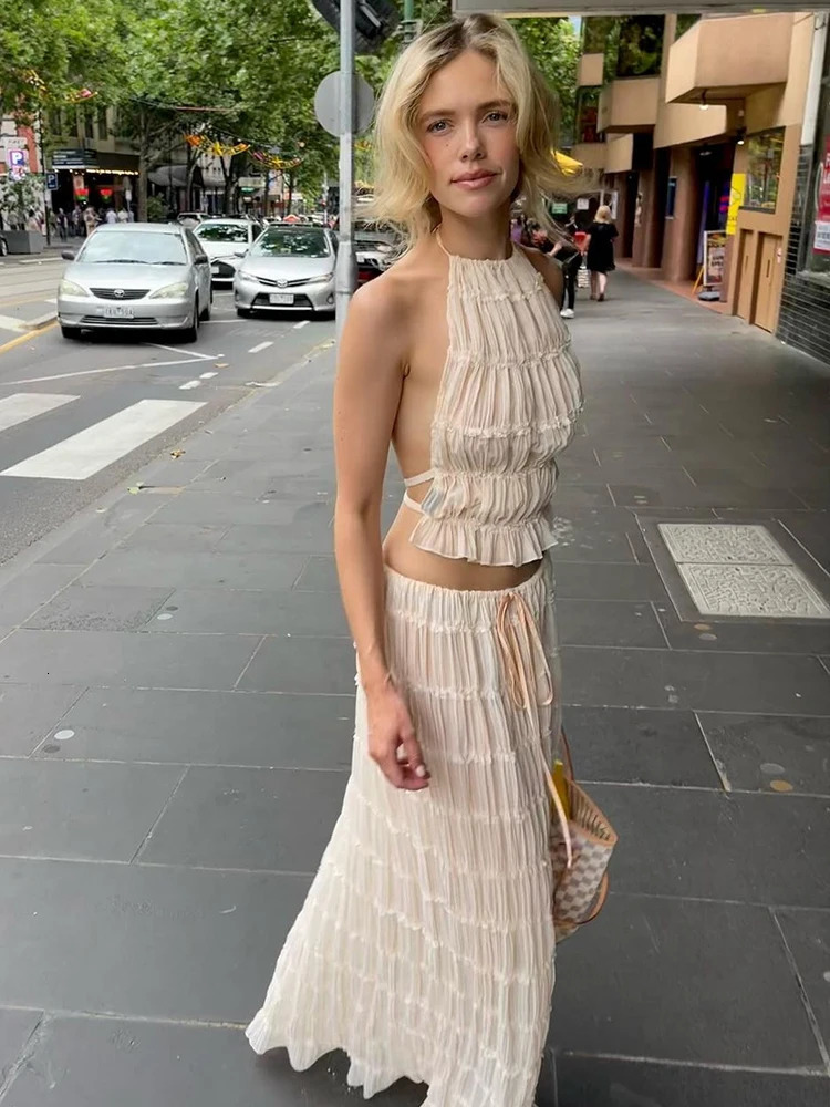 Fashion Folds Halter Top Long Skirt Sets Women Spring Summer Beach Backless Sling High Waist Skirts Female 2 Piece 240415