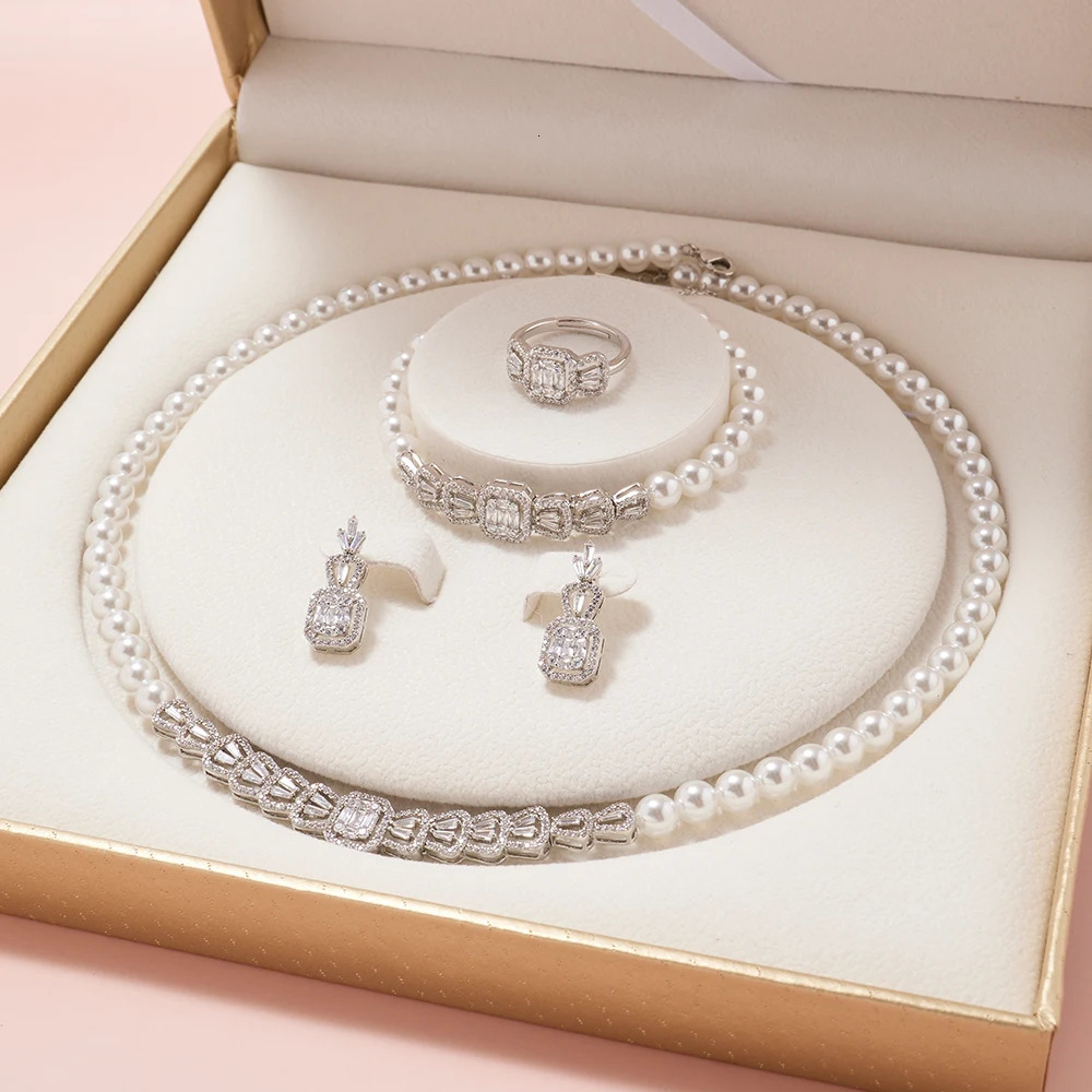 019978 Elegant Pearl Necklace Set Womens Cubic Zirconia Party Engagement Wedding Jewelry Set Dress Set Fashion Accessories 241115