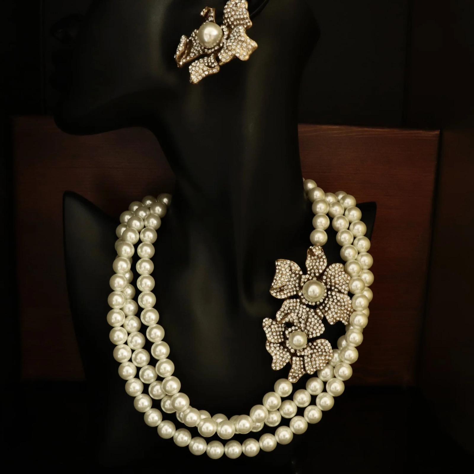 Retro Sweet Flower Earrings Detachable Multi functional Pearl Necklace Set 241115