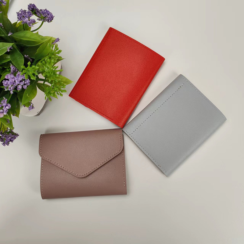 New women's fashionable simple, 30% off short design, designer with multiple card slots and multifunctional zero wallet