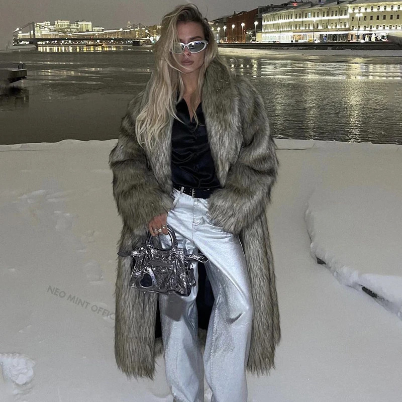 Neo Mint Mob Wife Aesthetic Long Faux Fur Coat Women Winter 2024 Fluffy Gradient Fox Fur Jacket Female Furry Overcoat 241115