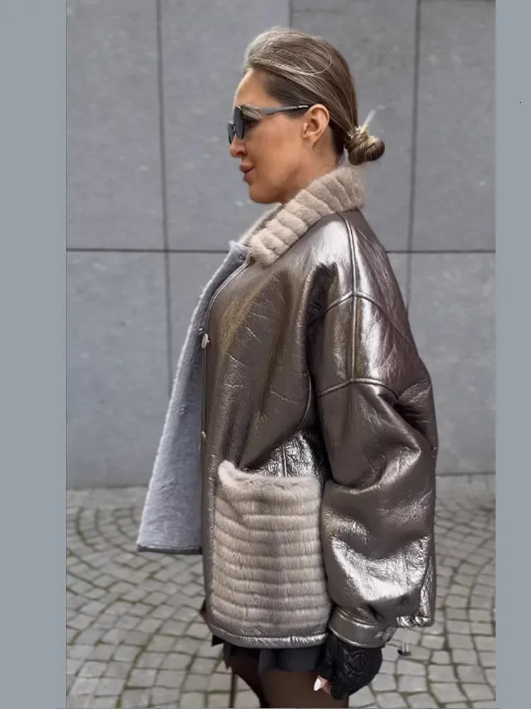 Fashion Silver Fur Flip Collar Full Sleeve Woman Warm Coat Elegant Solid Color Single Breasted Short Jacket Fall Streetwear 241115