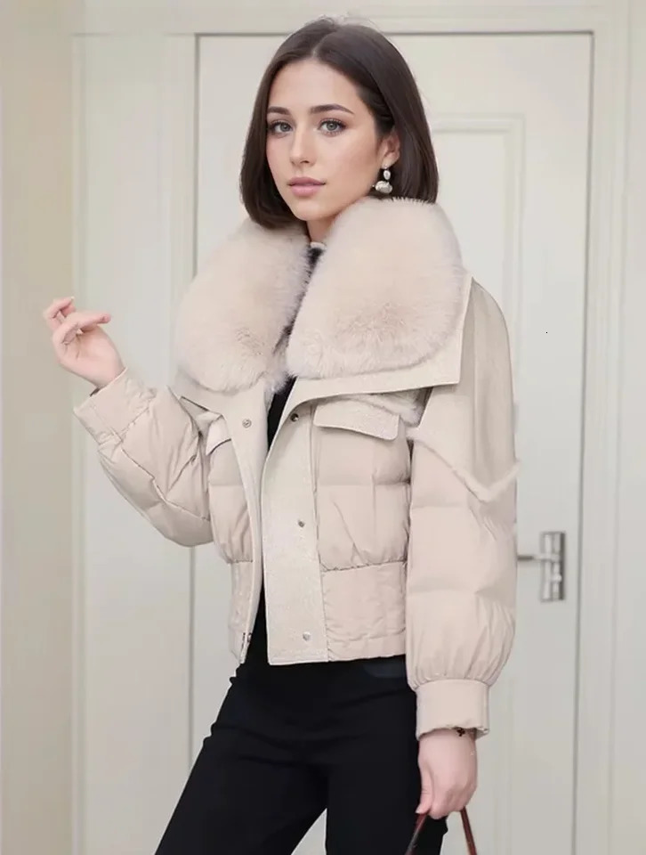 Womens Fur Down Jacket Coat 2024 Short Style Outerwears Natural Collar White Goose Sheepskin Fabric 241115