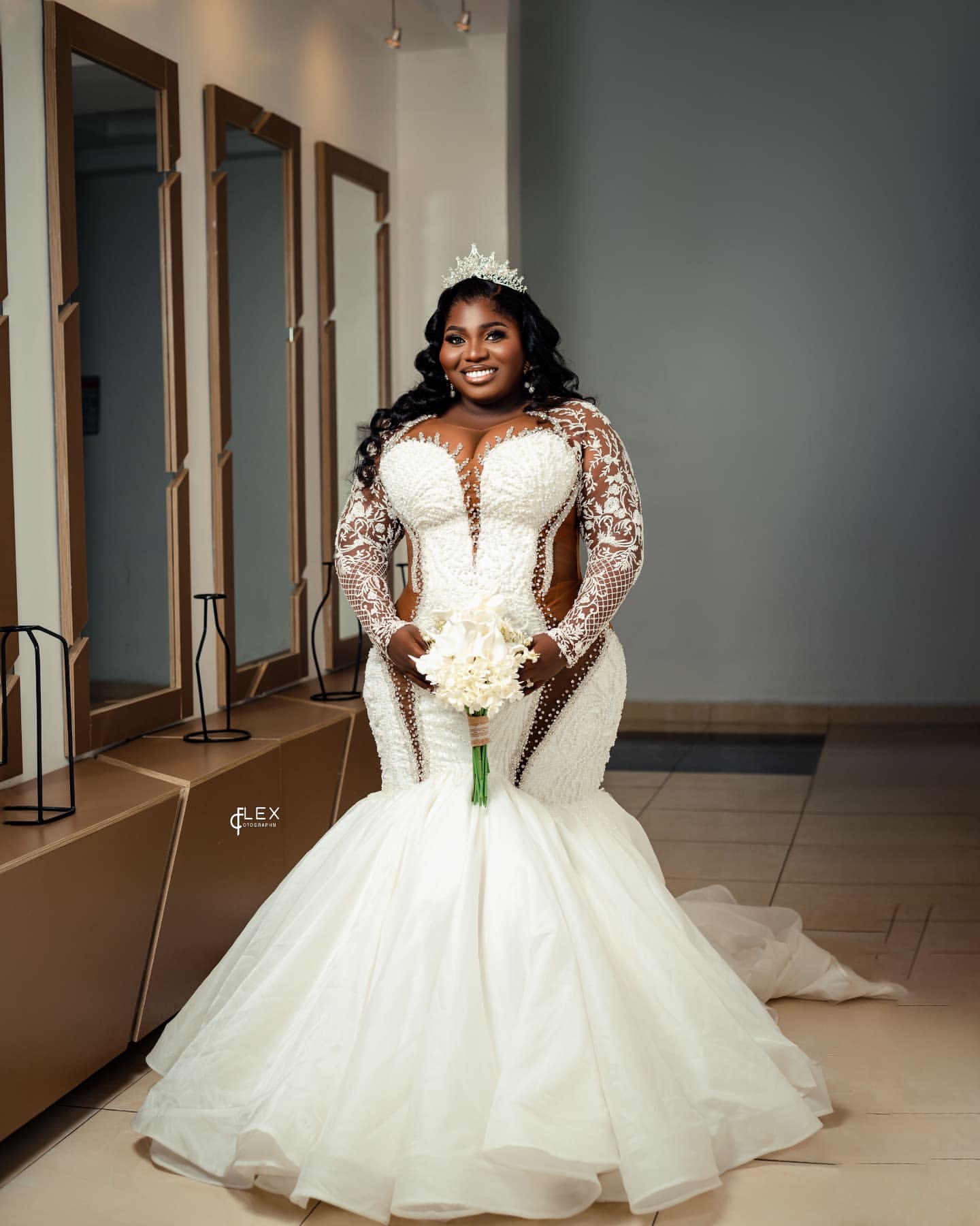 2024 Arabic Aso Ebi Plus Size Ivory Illusion Bride Dresses Beaded Lace Full Sleeves Vintage Bridal Gowns Dress For Bride