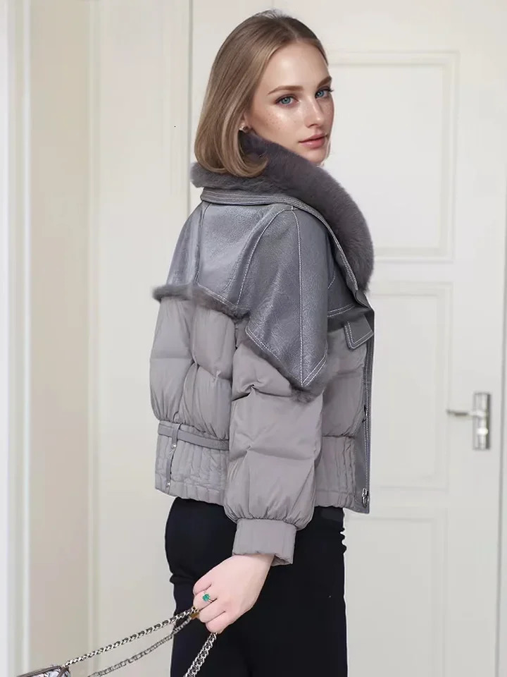 Womens Fur Down Jacket Coat 2024 Short Style Outerwears Natural Collar White Goose Sheepskin Fabric 241115