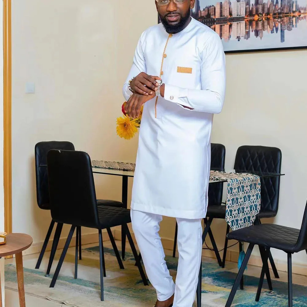 White Wedding Men Sets Kaunda Suits Solid Long Sleeve Tops Tuxedo Pants African Ethnic Casual Traditional Outfits 2PCS Suit Wear 240410