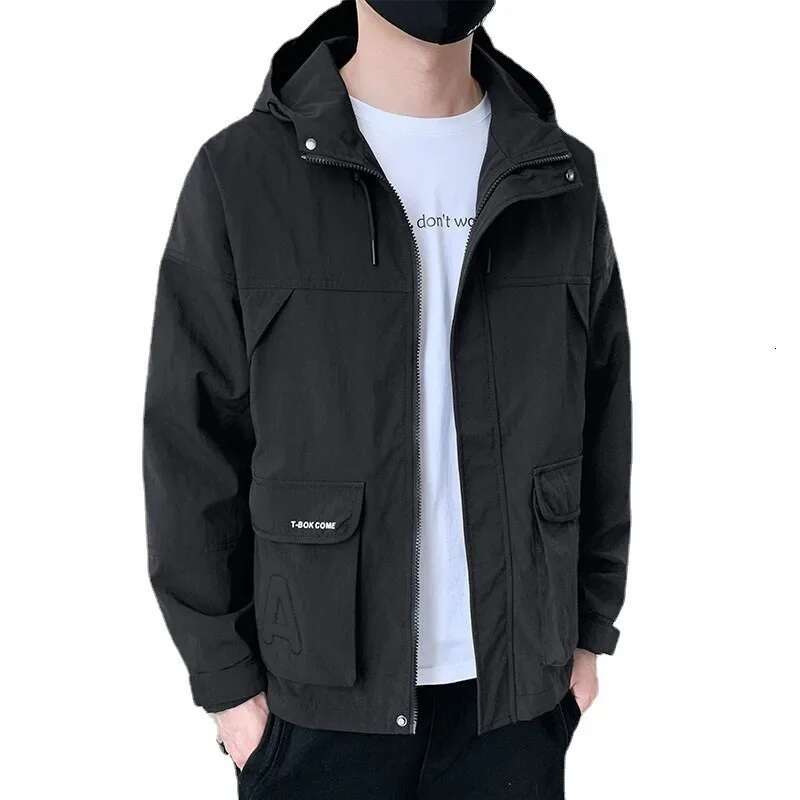 2025 Autumn Winter Mens Cotton Long Sleeve Windproof Jackets New Warm Male Black Coats