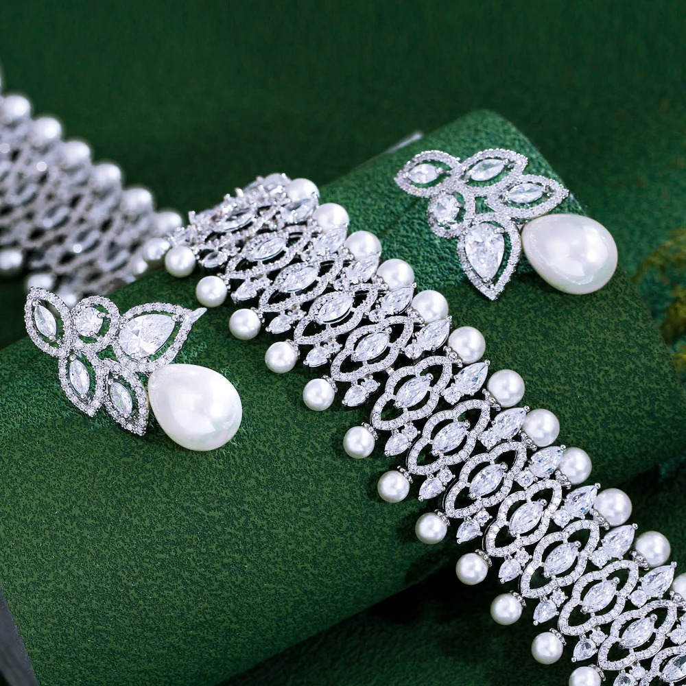 Three layer elegant cubic zirconia simulated pearl necklace and earrings suitable for womens bridal wedding jewelry TZ985 241115