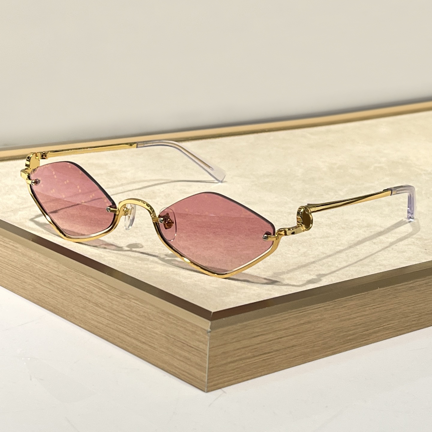 Diamond Sunglasses Gold Half Frame/Pink Lenses Y2K Women Men Summer Shades Sunnies Lunettes de Soleil Glasses Occhiali da sole UV400 Eyewear
