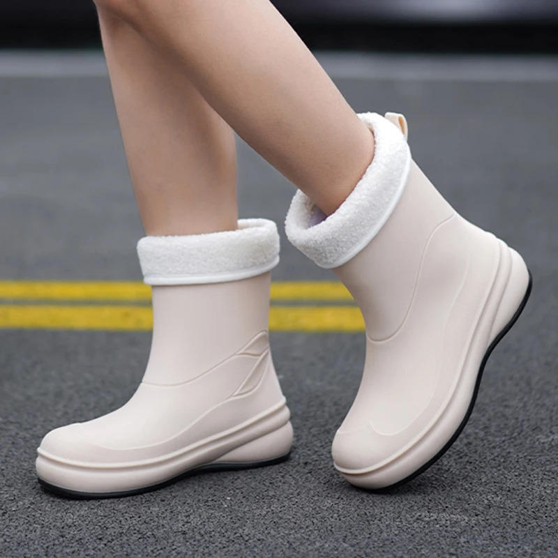 Fashionable Womens Rain Boots Mid-calf Non-slip Water Boots Waterproof Rubber Shoes Outdoor Non-slip Car Wash Water Shoes 241114