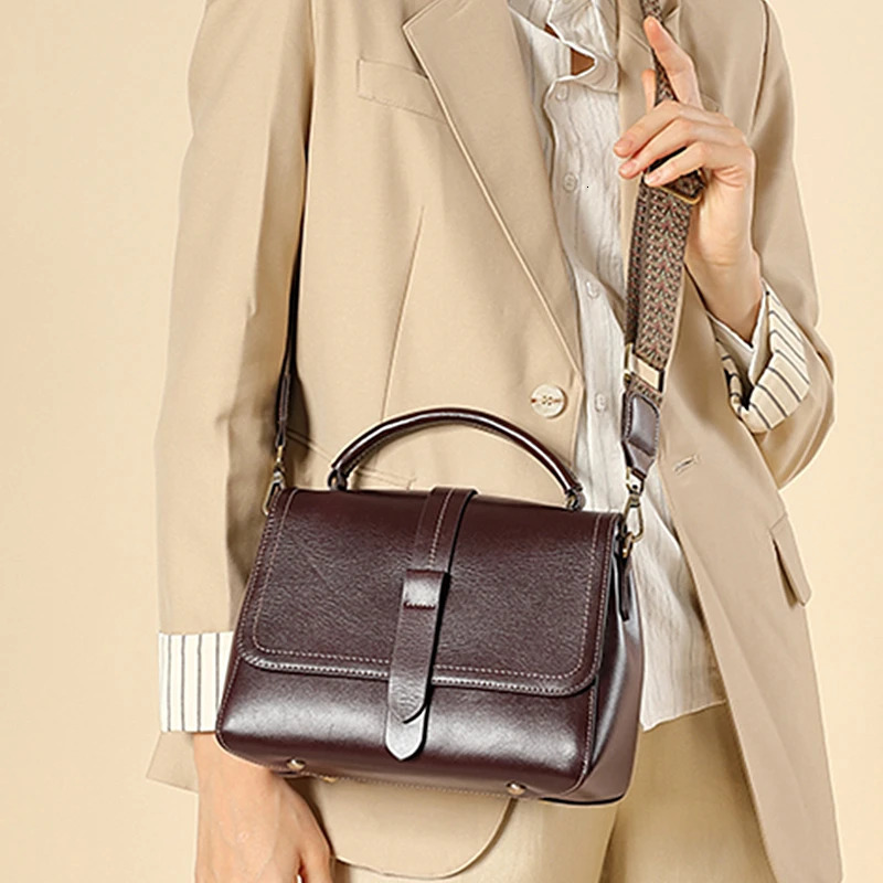 Toptrends Natural Genuine Leather Small Tote Handbags For Women y ner Short Handle Ladies Shoulder Crossbody Bags 241111