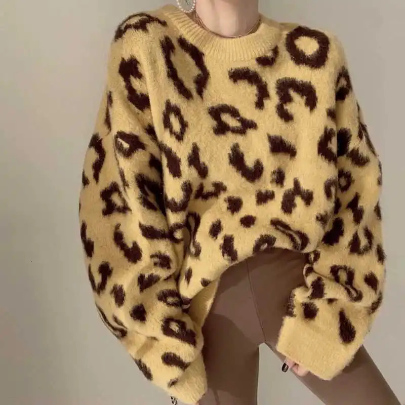 Autumn and winter loose top sweater long sleeved fully matched knitted warm style floral womens clothing trend leopard print soft top 241115