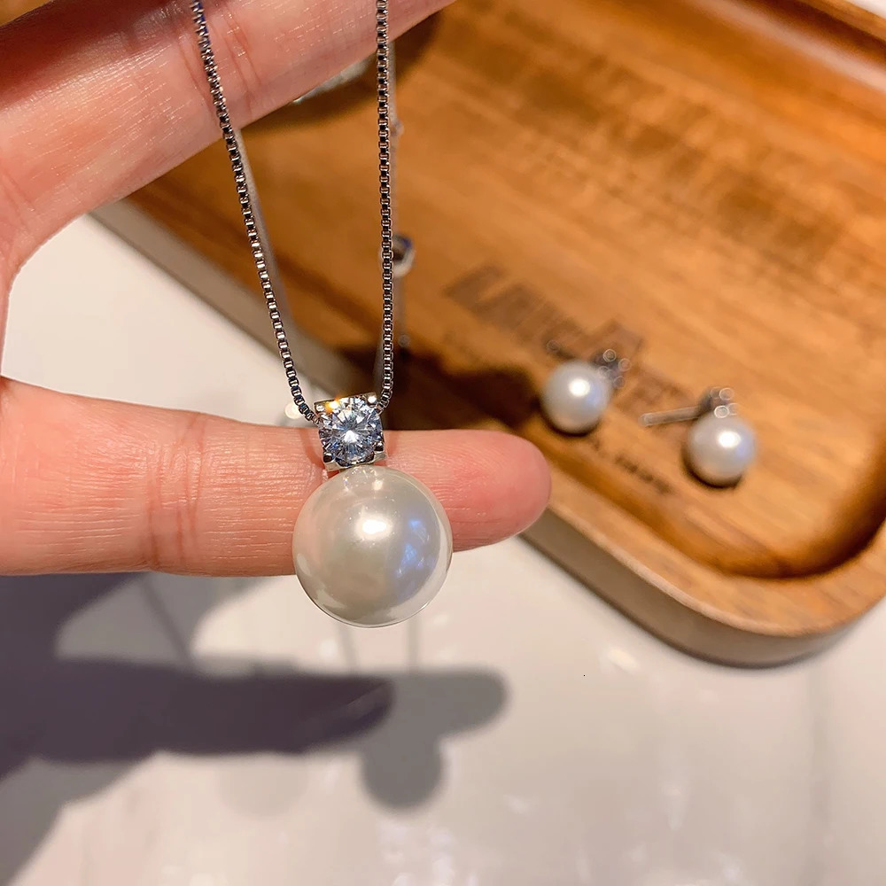 Charm 12mm white large pearl laboratory diamond pendant necklace earrings suitable for womens wedding party jewelry set exquisite gift accessories 241