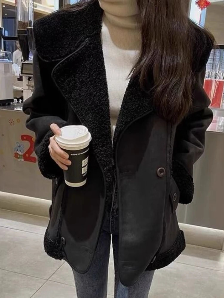 2024 AutumnWinter Fashion Collection Womens Warm Jacket Sleeveless Collar Lamb Fleece Fur Integrated Vest Anti Cold Coat 241115