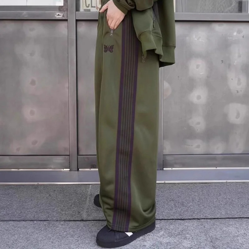 Olive Green Wide Leg Sports Pants for Men and Women High Quality Butterfly Embroidered Jogging Drawstring 241115