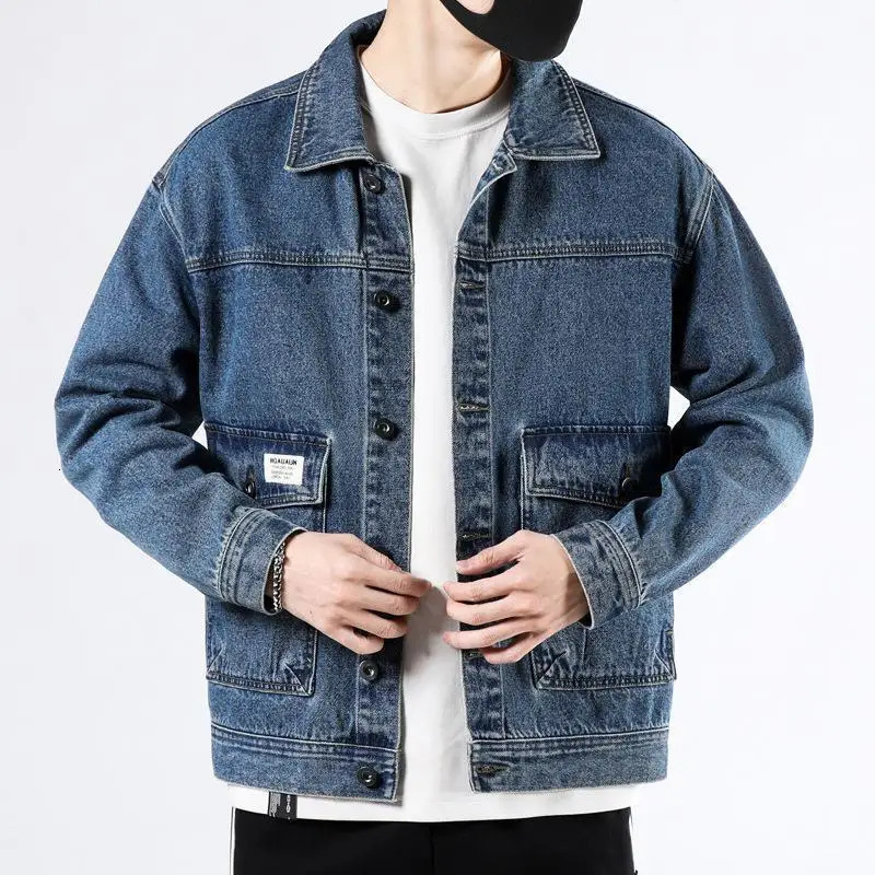 Mens Denim Jacket Cargo Short Vintage Male Jean Coats Outwear Blue Casual Slim Wide Shoulders Japanese High Quality Cowboy Y2k 240408