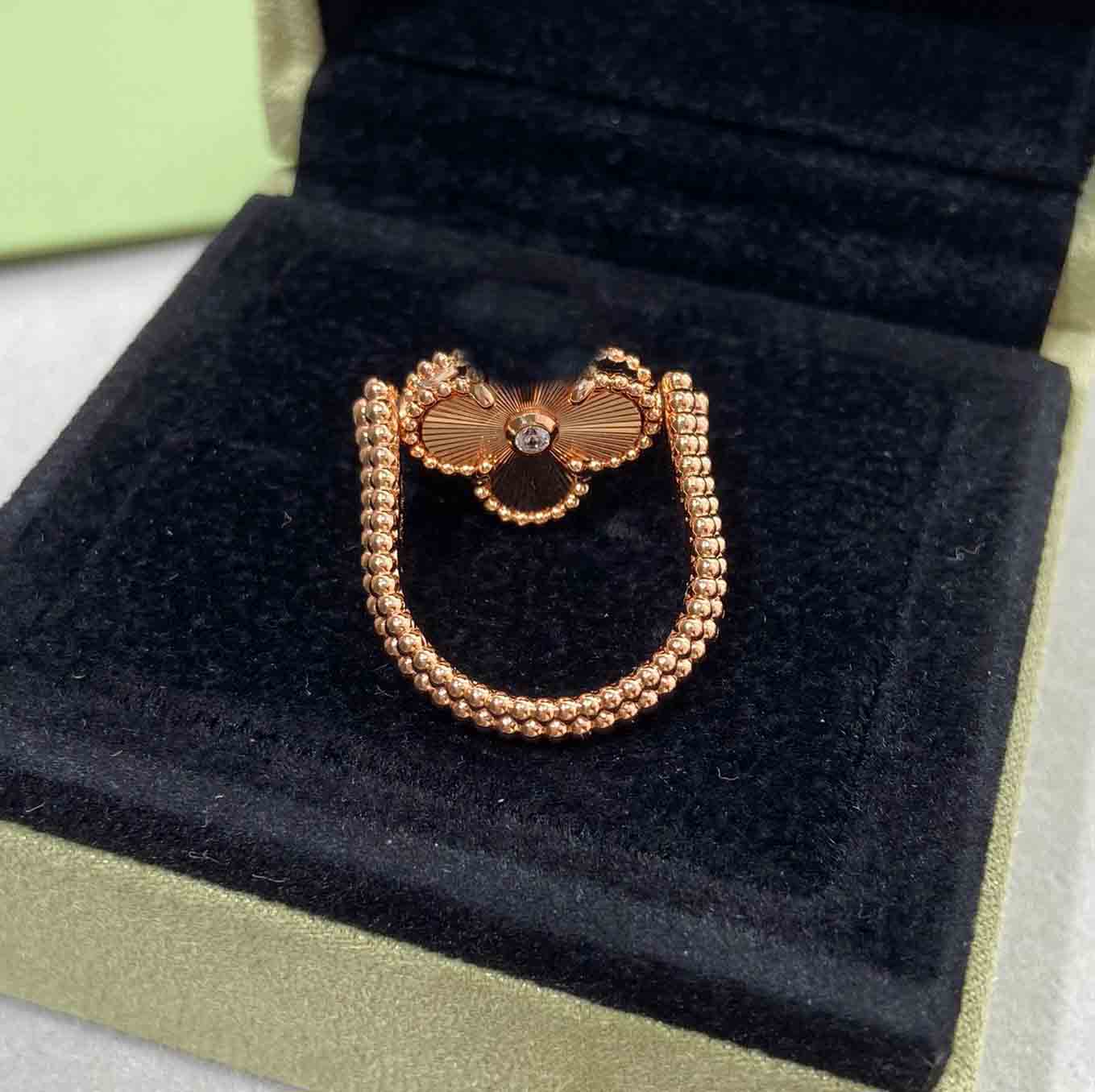 2025 Luxury quality charm punk band ring with revolve style red agate and one diamond in 18k rose gold plated have stamp box PS3421B