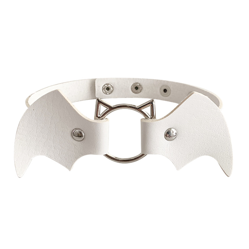 Costume Accessories Bat Wings Choker Necklace For Women Girls Heart Chocker Leather Collar Goth Jewelry Cosplay Gothic Accessories