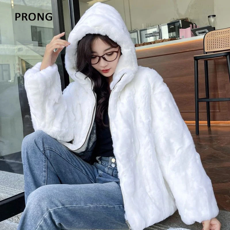 100 Real Rabbit Fur Coat Women Winter Loose Hooded Zipper Natural Fur Jacket Thick Warm Woman Clothing Female Furry Outerwears 241115