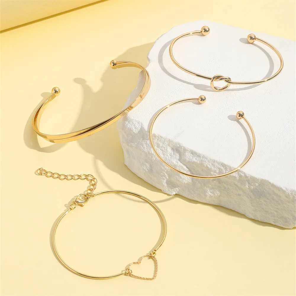 4Pcs/Set Tren Geometry Charm Open Bracelets for Women Fashion Alloy Heart Knot Cuff Bangle Bracelet Jewelry GiftsXJ250117