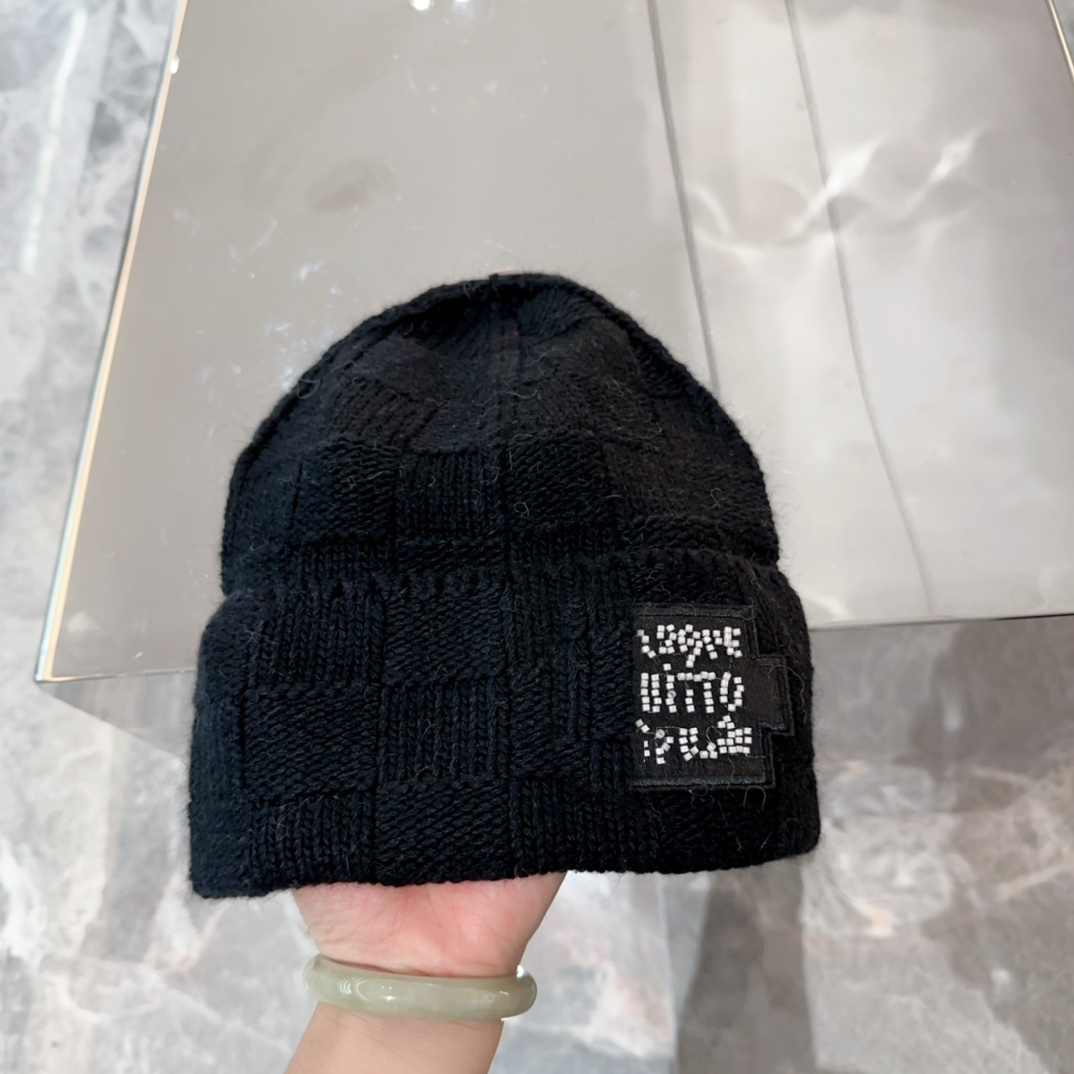 Mens Hats Winter Bobble Hat Or Women's Beanie Hat Thick And Warm Winter Daily Wear For Men And Women