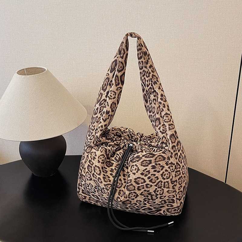 Autumn And Winter Leopard Print Large Capacity Bag For Women Tote Bag Casual Shoulder And Armpit Crossbody Bag